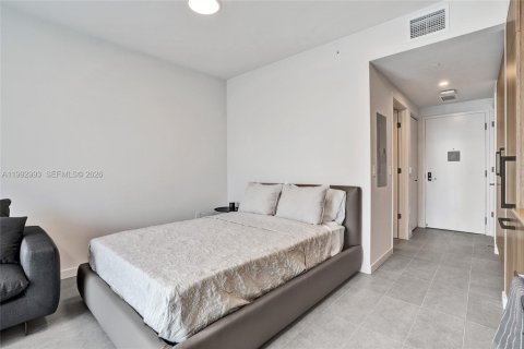 Condo in Miami, Florida  № 2056843 - photo 10