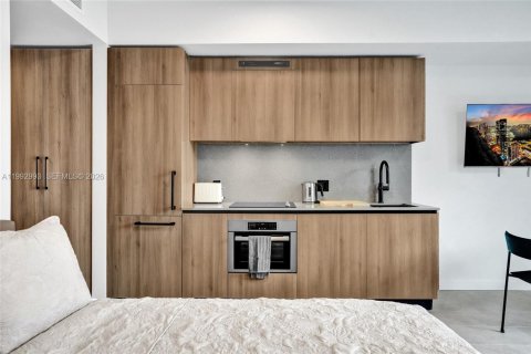 Купить кондоминиум в Майами, Флорида № 2056843 - фото 3