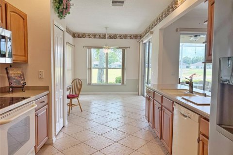 Villa ou maison à vendre à Clermont, Floride: 3 chambres, 168.71 m2 № 2142866 - photo 5