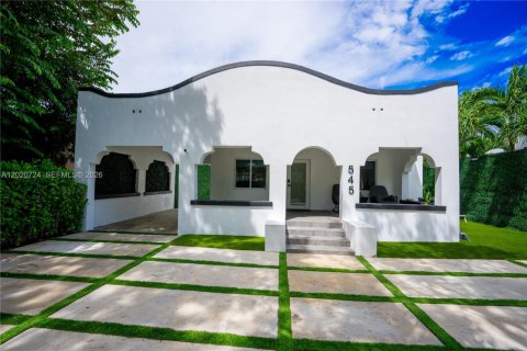Villa ou maison à louer à Miami, Floride: 3 chambres, 102.84 m2 № 2256842 - photo 28
