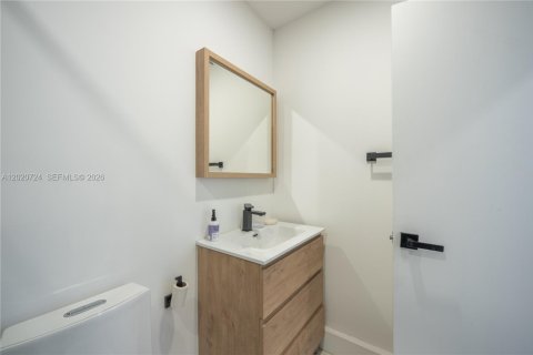 Villa ou maison à louer à Miami, Floride: 3 chambres, 102.84 m2 № 2256842 - photo 26