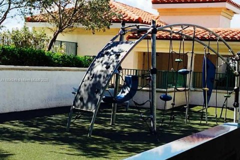 Condominio en venta en Aventura, Florida, 2 dormitorios, 116.78 m2 № 1689299 - foto 7