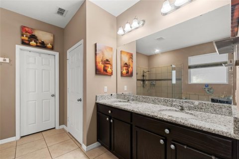 Villa ou maison à vendre à Orlando, Floride: 5 chambres, 293.57 m2 № 2205465 - photo 5