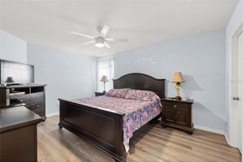 Villa ou maison à vendre à Orlando, Floride: 5 chambres, 293.57 m2 № 2205465 - photo 17