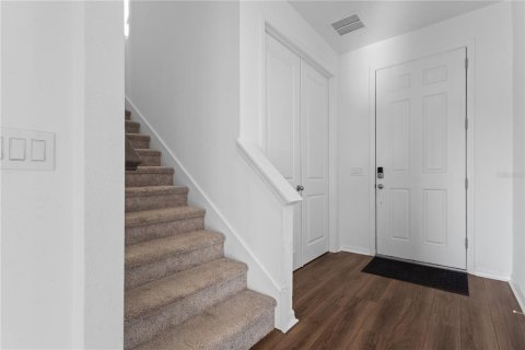 Villa ou maison à vendre à Deltona, Floride: 4 chambres, 230.3 m2 № 1545566 - photo 4
