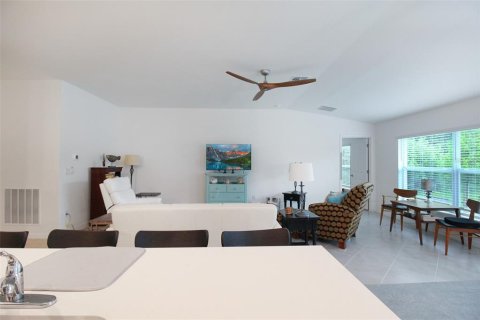 Villa ou maison à louer à Port Charlotte, Floride: 4 chambres, 182.83 m2 № 1124655 - photo 22