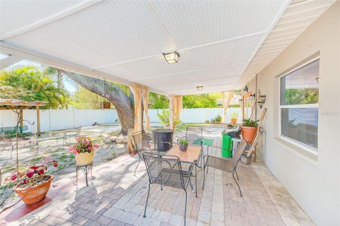 Casa en venta en Largo, Florida, 2 dormitorios, 99.41 m2 № 1602279 - foto 22