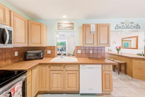Casa en venta en Largo, Florida, 2 dormitorios, 99.41 m2 № 1602279 - foto 10