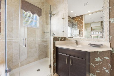 House in Port St. Lucie, Florida 3 bedrooms, 216.46 sq.m. № 2083569 - photo 28