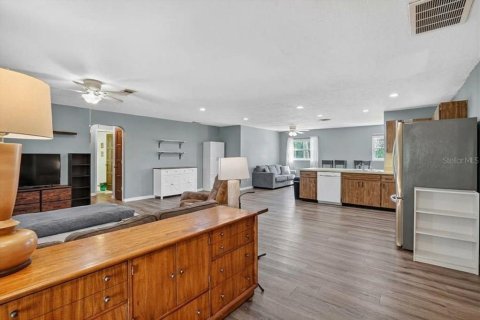 Casa en venta en Sarasota, Florida, 3 dormitorios, 138.89 m2 № 2403183 - foto 22