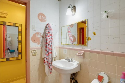 Villa ou maison à vendre à Clearwater, Floride: 2 chambres, 140.47 m2 № 2389162 - photo 17