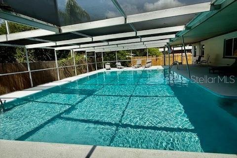 Casa en alquiler en Saint Petersburg, Florida, 3 dormitorios, 150.5 m2 № 1880779 - foto 3