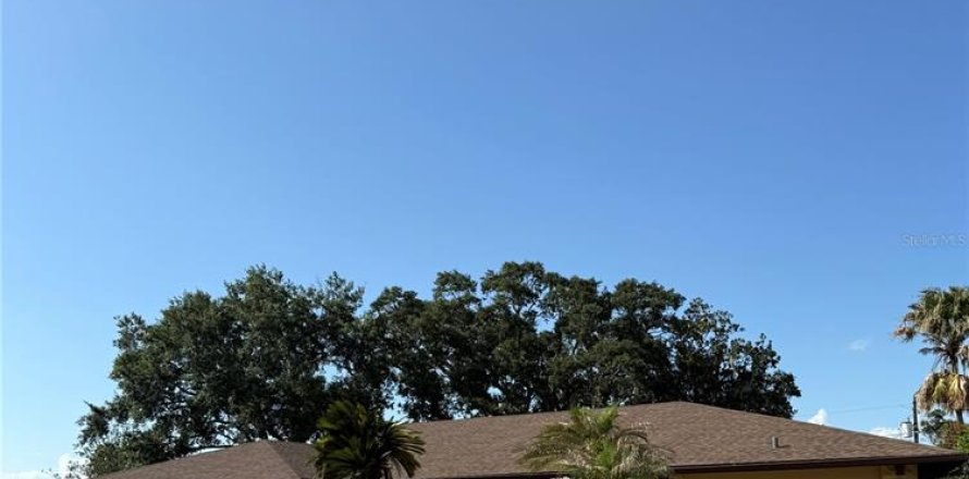 Casa en Lakeland, Florida 4 dormitorios, 267.09 m2 № 2430494