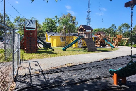 Commercial property in Tampa, Florida 109.25 sq.m. № 1640540 - photo 13