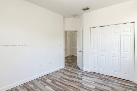 Touwnhouse à vendre à Homestead, Floride: 3 chambres, 153.85 m2 № 1736038 - photo 25