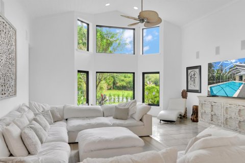 Villa ou maison à vendre à St. Lucie, Floride: 5 chambres, 405.33 m2 № 2429825 - photo 11
