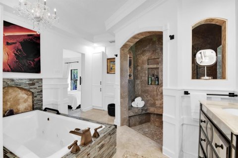 Villa ou maison à vendre à St. Lucie, Floride: 5 chambres, 405.33 m2 № 2429825 - photo 20