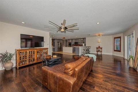 Villa ou maison à vendre à Saint Petersburg, Floride: 3 chambres, 230.77 m2 № 2422729 - photo 18