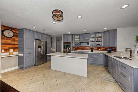 Villa ou maison à vendre à Saint Petersburg, Floride: 3 chambres, 230.77 m2 № 2422729 - photo 14