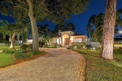 Villa ou maison à vendre à Saint Petersburg, Floride: 3 chambres, 230.77 m2 № 2422729 - photo 6