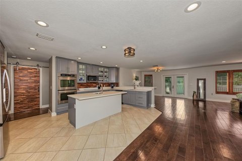 Villa ou maison à vendre à Saint Petersburg, Floride: 3 chambres, 230.77 m2 № 2422729 - photo 13