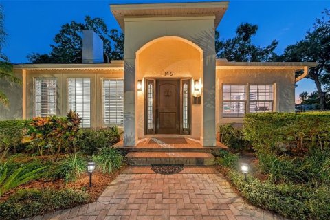 Villa ou maison à Saint Petersburg, Floride 3 chambres, 230.77 m2 № 2422729