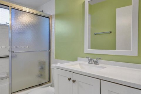 Купить кондоминиум в Дейви, Флорида 2 спальни, 72.65м2, № 1976514 - фото 29