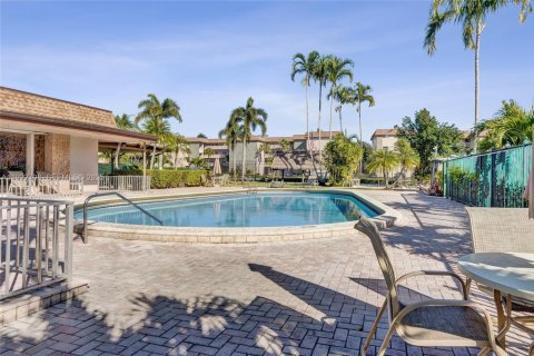 Купить кондоминиум в Дейви, Флорида 2 спальни, 72.65м2, № 1976514 - фото 5