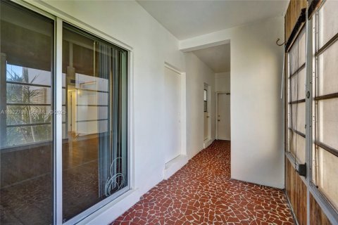 Купить кондоминиум в Дейви, Флорида 2 спальни, 72.65м2, № 1976514 - фото 12