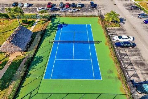 Купить кондоминиум в Дейви, Флорида 2 спальни, 72.65м2, № 1976514 - фото 6