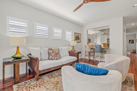 Casa en venta en Sarasota, Florida, 3 dormitorios, 201.41 m2 № 1563010 - foto 19