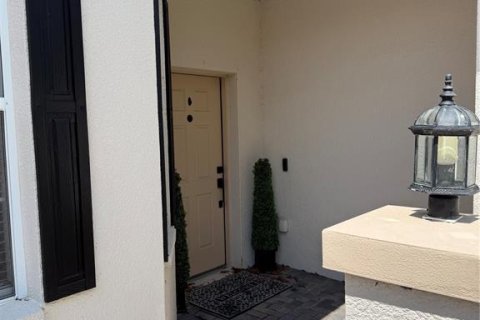 Casa en venta en Groveland, Florida, 3 dormitorios, 139.91 m2 № 2209501 - foto 3