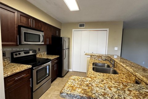 Apartment in Coral Springs, Florida 1 bedroom, 88.26 sq.m. № 2041174 - photo 8
