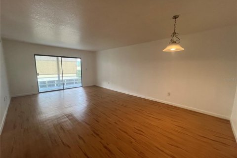 Condominio en alquiler en Punta Gorda, Florida, 2 dormitorios, 86.58 m2 № 1915820 - foto 2