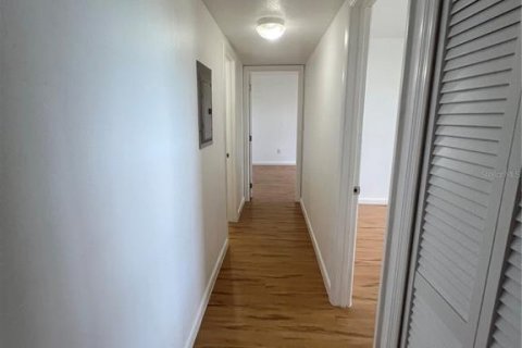 Condominio en alquiler en Punta Gorda, Florida, 2 dormitorios, 86.58 m2 № 1915820 - foto 9