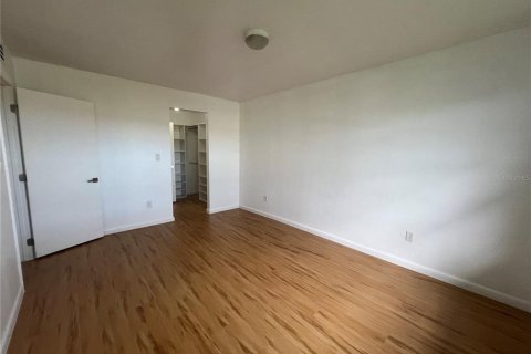 Condominio en alquiler en Punta Gorda, Florida, 2 dormitorios, 86.58 m2 № 1915820 - foto 17