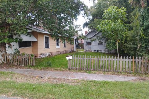 Terreno en venta en Saint Petersburg, Florida № 1866287 - foto 1