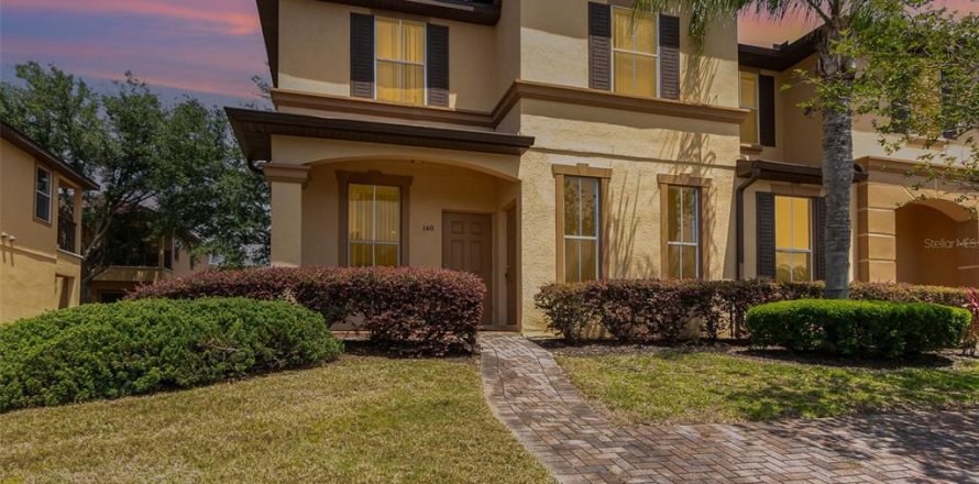 Condo in Davenport, Florida, 4 bedrooms № 1680430