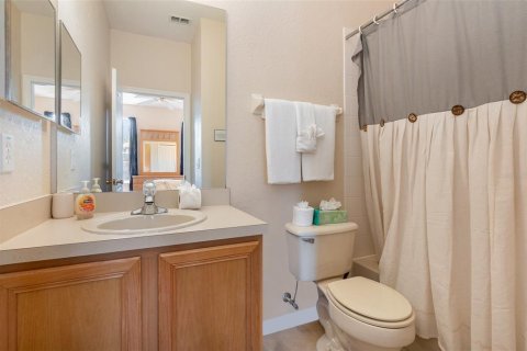 Condo in Davenport, Florida, 4 bedrooms  № 1680430 - photo 23
