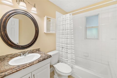 Villa ou maison à vendre à Bradenton, Floride: 2 chambres, 93.83 m2 № 2216345 - photo 24