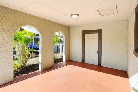 Villa ou maison à vendre à Bradenton, Floride: 2 chambres, 93.83 m2 № 2216345 - photo 6