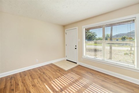 Villa ou maison à vendre à Bradenton, Floride: 2 chambres, 93.83 m2 № 2216345 - photo 11