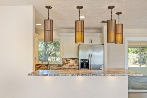 Villa ou maison à vendre à Bradenton, Floride: 2 chambres, 93.83 m2 № 2216345 - photo 19