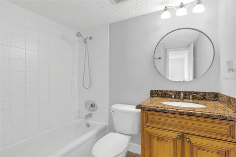 Condominio en venta en Orlando, Florida, 2 dormitorios, 90.67 m2 № 1580392 - foto 8