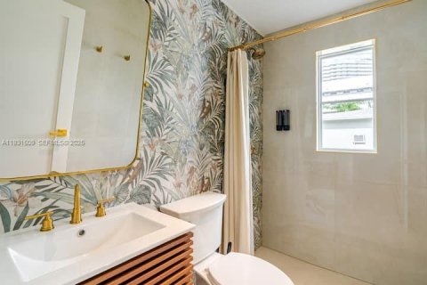 Купить коммерческую недвижимость в Майами-Бич, Флорида 203.46м2, № 2034579 - фото 26