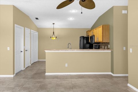 Casa en venta en The Villages, Florida, 2 dormitorios, 107.4 m2 № 1903754 - foto 11