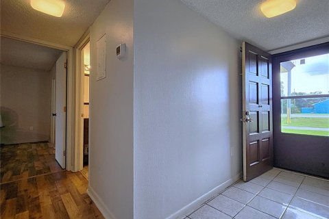 Condo in New Port Richey, Florida, 2 bedrooms  № 1886950 - photo 29