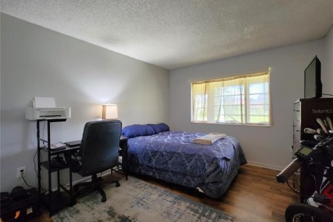 Condo in New Port Richey, Florida, 2 bedrooms  № 1886950 - photo 14