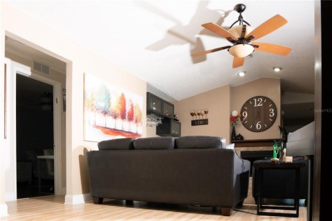 Villa ou maison à vendre à Pinellas Park, Floride: 3 chambres, 146.41 m2 № 2109103 - photo 16