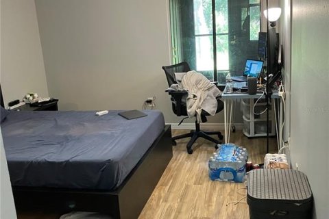 Condominio en alquiler en Temple Terrace, Florida, 2 dormitorios, 89.19 m2 № 1912049 - foto 21